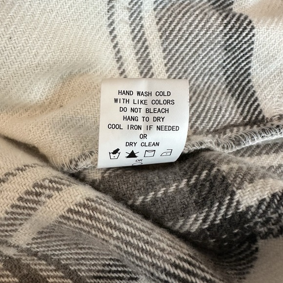 Melloday Jacket Shacket White Gray Plaid Waist Length Button Up Pocket Womens XL - Picture 10 of 10